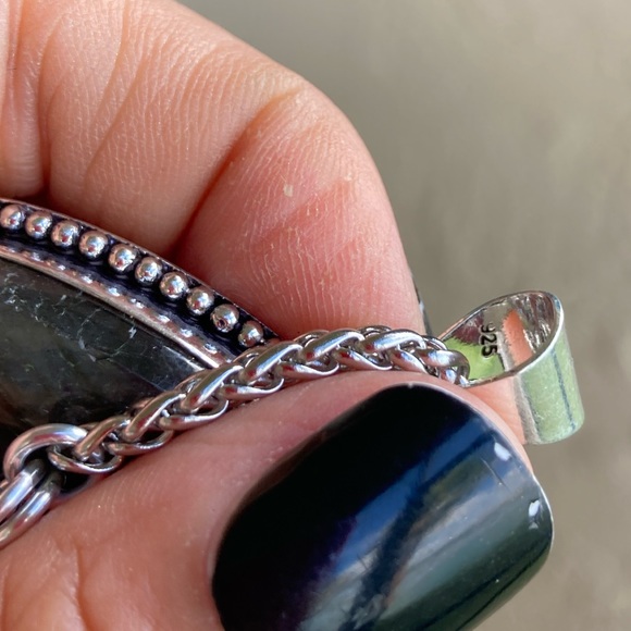 925 Sterling silver overlay iridescent rainbow pink blue labradorite necklace - Picture 5 of 14